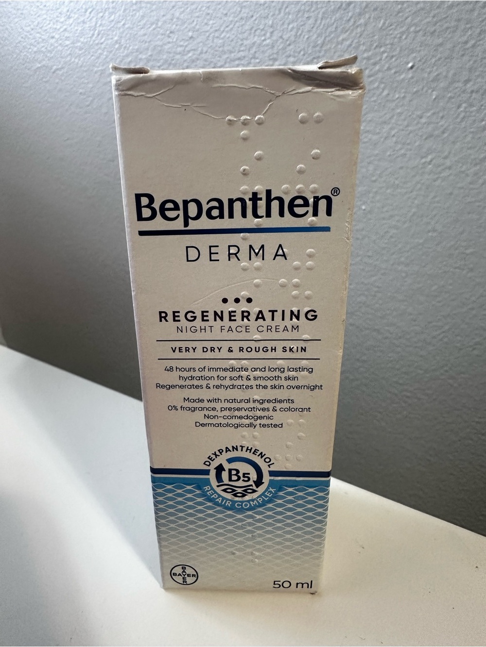 Derma Regenerating Night Face Cream — White